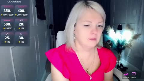 emmmam online show from December 5, 7:50 am