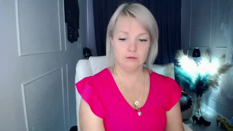 emmmam online show from May 3, 6:19 am