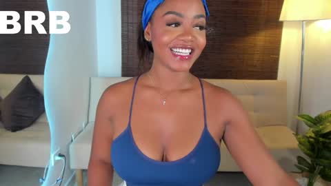 Snapshot of emmy_jacksson chatting on January 24, 1:35 am emmy_jacksson online show from January 24, 1:35 am