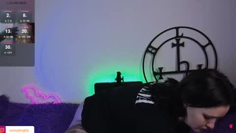 Emmy Bright     50  online show from October 22, 3:07 am