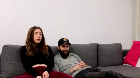 Snapshot of emmycb chatting on March 1, 10:01 pm Em online show from March 1, 10:01 pm