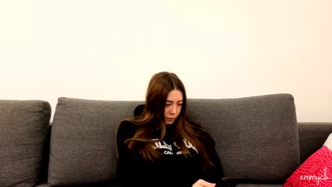 Snapshot of emmycb chatting on March 23, 3:05 pm Em online show from March 23, 3:05 pm