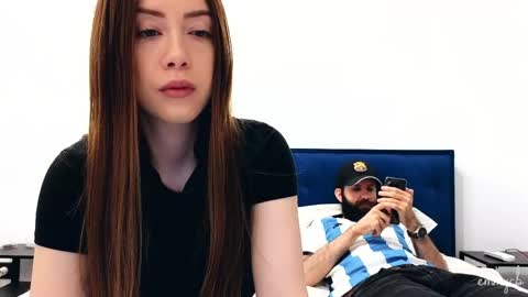 Em online show from May 22, 11:32 pm