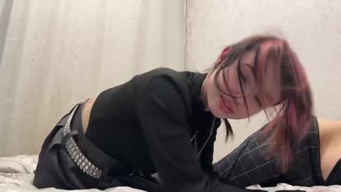 Snapshot of emo_couple666 chatting on March 4, 8:38 pm Gabriel Elizabeth online show from March 4, 8:38 pm