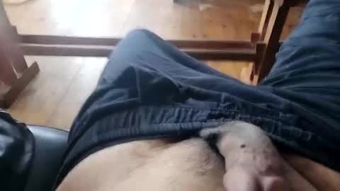 Snapshot of emotion281 chatting on February 17, 9:17 am emotion281 online show from February 17, 9:17 am