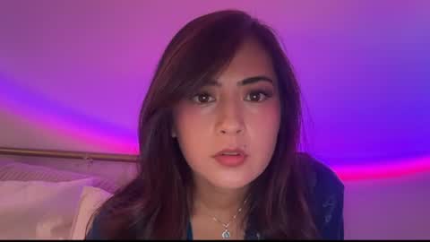 empressmonaa online show from August 5, 4:15 am