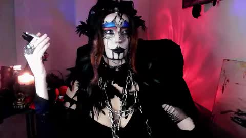 Morrigan online show from December 17, 9:59 am