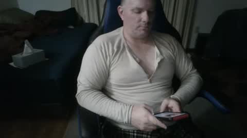 Matt online show from April 1, 4:35 am