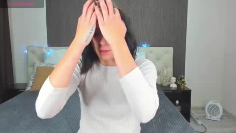 emy__angel online show from December 30, 3:36 am