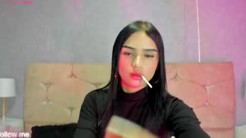 Emy Duran online show from July 22, 8:00 pm