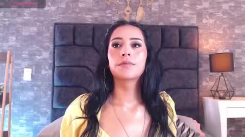 Emy   online show from May 22, 8:03 pm