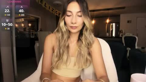 emyconneer online show from February 27, 12:21 am