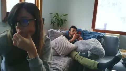 Snapshot of emyxxl chatting on February 15, 8:49 pm emyxxl online show from February 15, 8:49 pm