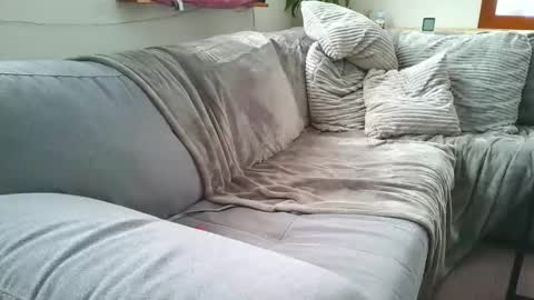 Snapshot of emyxxl chatting on March 19, 1:59 pm emyxxl online show from March 19, 1:59 pm