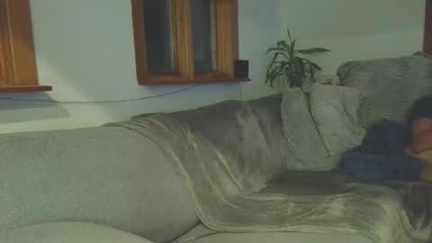 Snapshot of emyxxl chatting on March 23, 12:47 am emyxxl online show from March 23, 12:47 am