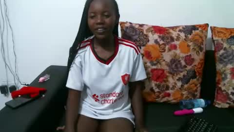 Vee online show from January 15, 2:10 pm