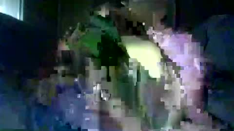 encormoi online show from December 23, 8:01 am