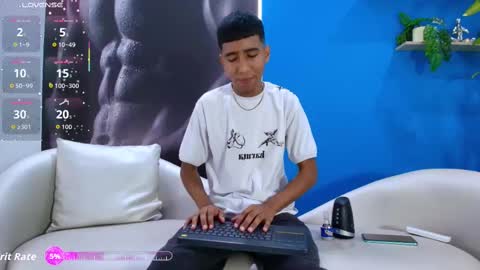 Ender online show from September 14, 1:54 pm