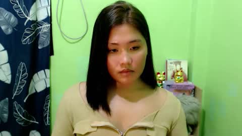 Snapshot of endlessllove_eva chatting on October 3, 6:05 pm Eva online show from October 3, 6:05 pm