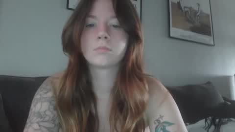 Snapshot of endlesslyevie chatting on October 6, 9:34 pm endlessly evie online show from October 6, 9:34 pm
