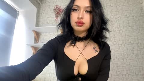  Paige   1st day here 3 online show from April 24, 11:12 am