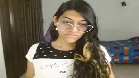 Snapshot of engiel_phoenix chatting on October 9, 10:41 pm Engiel phoenix instagram engiel 13 online show from October 9, 10:41 pm