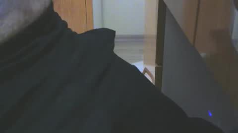 engin_83 online show from November 16, 12:49 am