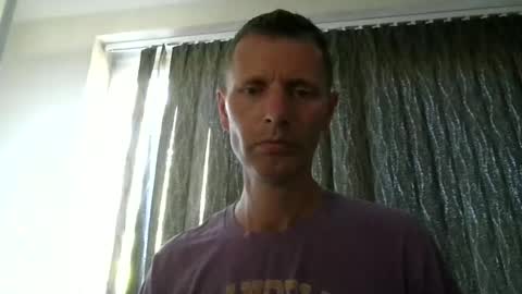 Snapshot of englishguy183 chatting on July 6, 5:04 pm EnglishGuy183 online show from July 6, 5:04 pm