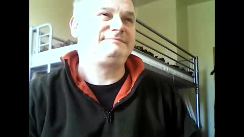 englishguysurrey online show from January 3, 1:14 pm