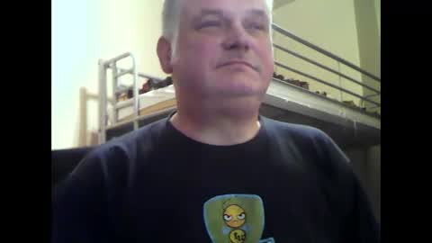 englishguysurrey online show from November 26, 7:59 pm