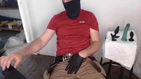 englishshyguyuk online show from May 12, 10:23 am