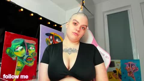 enigmastella online show from December 20, 11:06 am