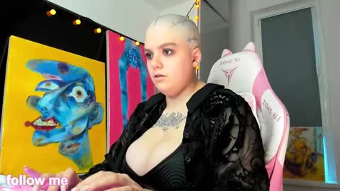 enigmastella online show from December 22, 11:07 am