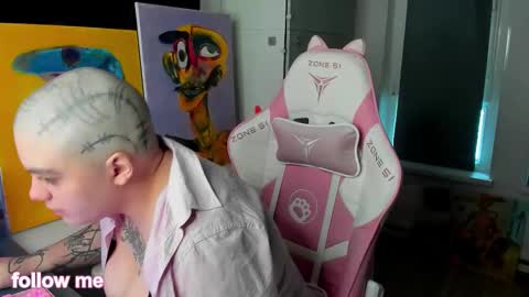 enigmastella online show from January 7, 11:01 am