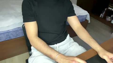 Snapshot of enjooythenut chatting on April 2, 12:58 pm Batman online show from April 2, 12:58 pm