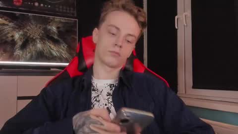 Enker online show from November 10, 5:12 pm