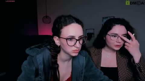 Snapshot of enny_mrr chatting on March 4, 3:48 pm enny_mrr online show from March 4, 3:48 pm