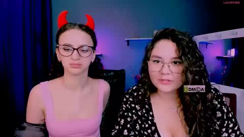 Snapshot of enny_mrr chatting on March 7, 9:40 am enny_mrr online show from March 7, 9:40 am