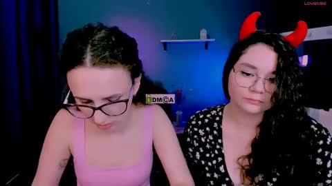 Snapshot of enny_mrr chatting on March 7, 12:45 pm enny_mrr online show from March 7, 12:45 pm