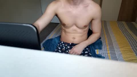 enoch98 online show from March 10, 5:11 am