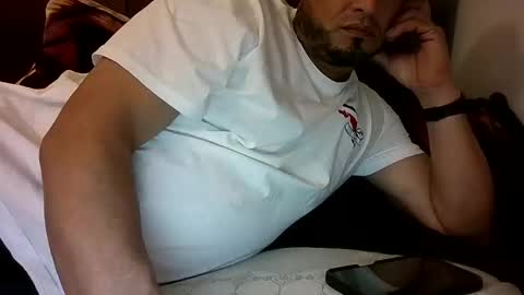 Snapshot of enri1212 chatting on October 10, 3:05 am enri1212 online show from October 10, 3:05 am