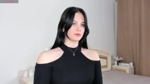 Sani online show from September 27, 8:36 pm