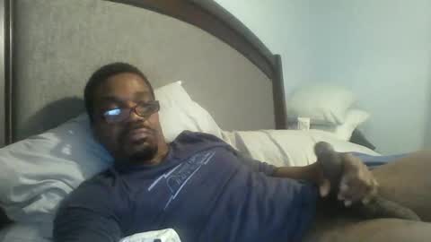 Snapshot of envyme2017 chatting on February 11, 3:29 pm Envyme2017 online show from February 11, 3:29 pm