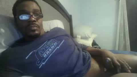 Snapshot of envyme2017 chatting on February 12, 5:15 am Envyme2017 online show from February 12, 5:15 am