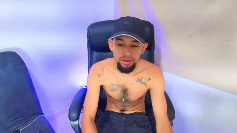 enyel_100 online show from May 9, 8:58 pm