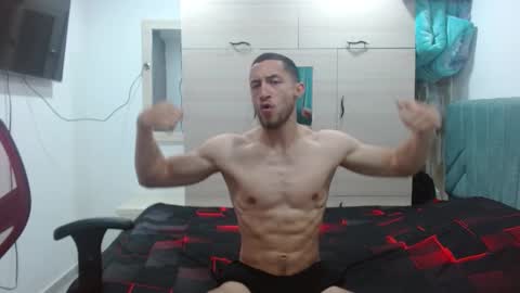 enzo_savage online show from September 20, 5:58 pm