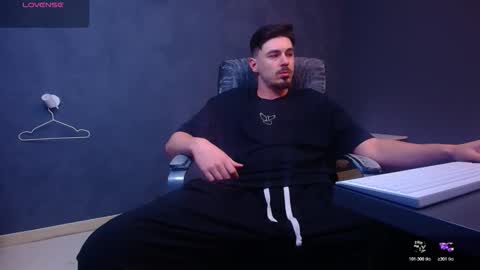 EnzoRace online show from February 4, 5:46 am