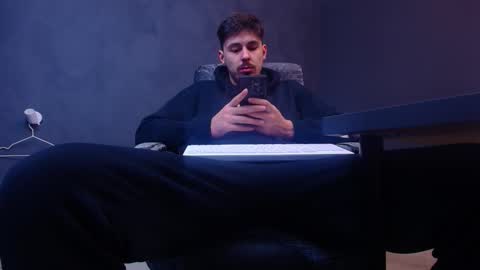 EnzoRace online show from February 10, 6:39 am