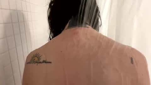 Snapshot of eofficiall chatting on December 19, 1:07 pm Eve online show from December 19, 1:07 pm