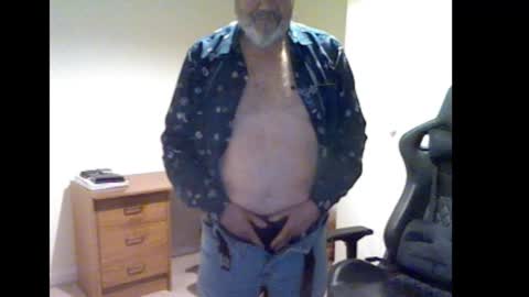 erasmus_d online show from October 19, 5:24 pm